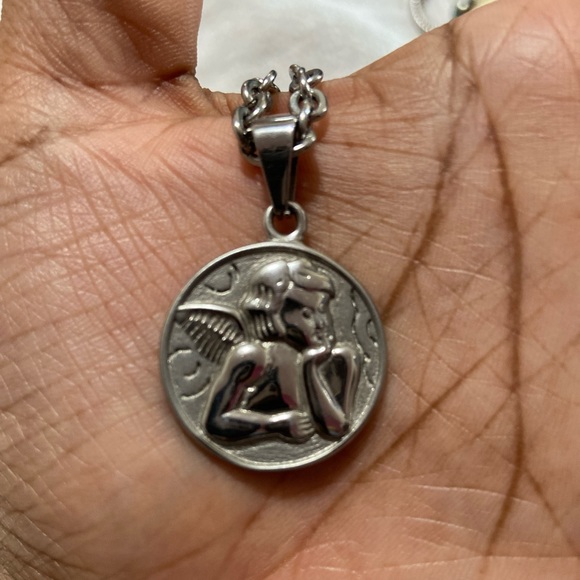"CHERUB ANGEL” COIN STERLING SILVER NECKLACE with Prayer on the back - Picture 1 of 4